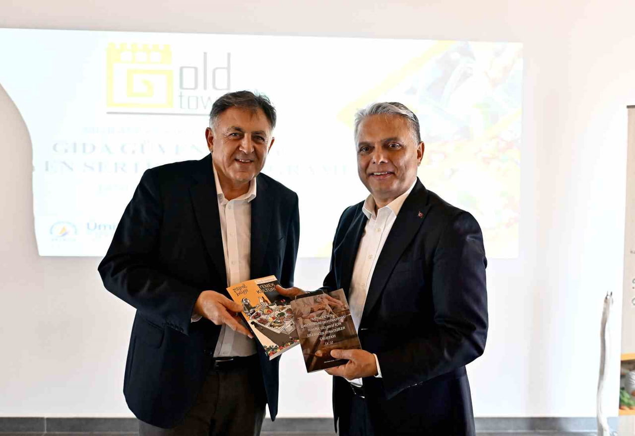 ANTALYA MURATPAŞA BELEDİYESİ, KENTİN SEÇKİN İŞLETMELERİ VE GASTRONOMİ GİRİŞİMCİLERİNİ GOLD TOWN...