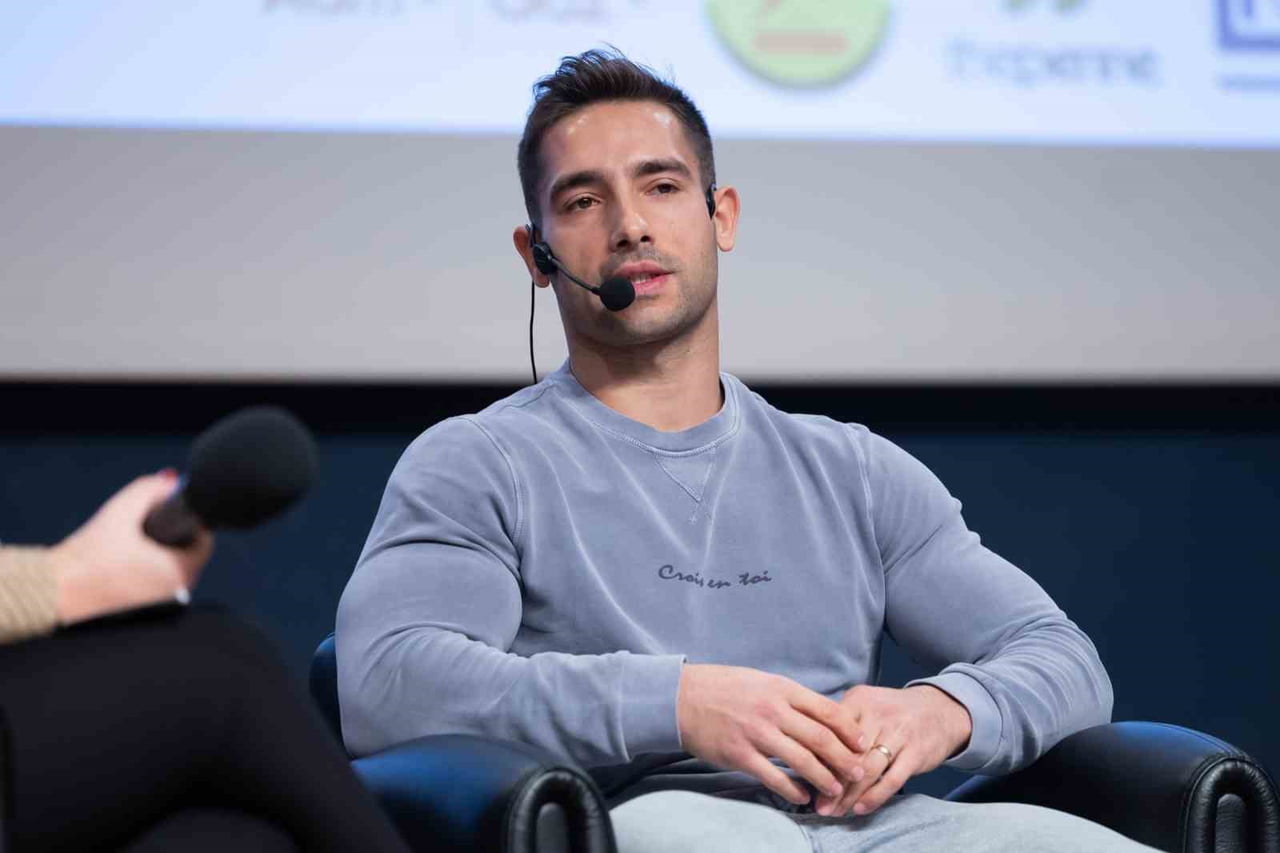 ARTİSTİK CİMNASTİK BRANŞINDA TÜRKİYE'YE İLK DÜNYA ŞAMPİYONLUĞUNU KAZANDIRAN İBRAHİM...