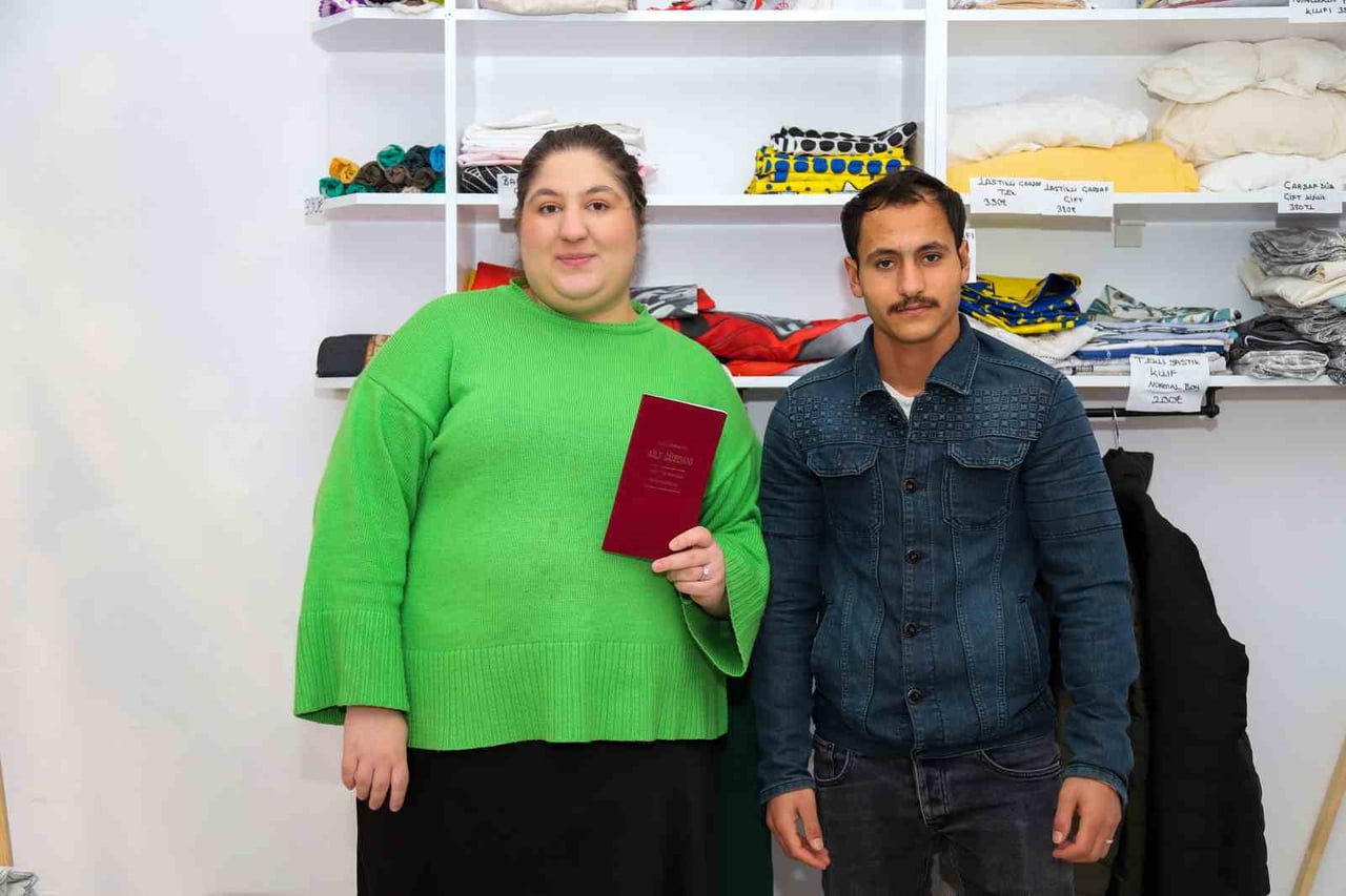 ASRIN FELAKETİ OLARAK ADLANDIRILAN HATAY DEPREMLERİNİN ARDINDAN HAYATI TAMAMEN DEĞİŞEN 19...