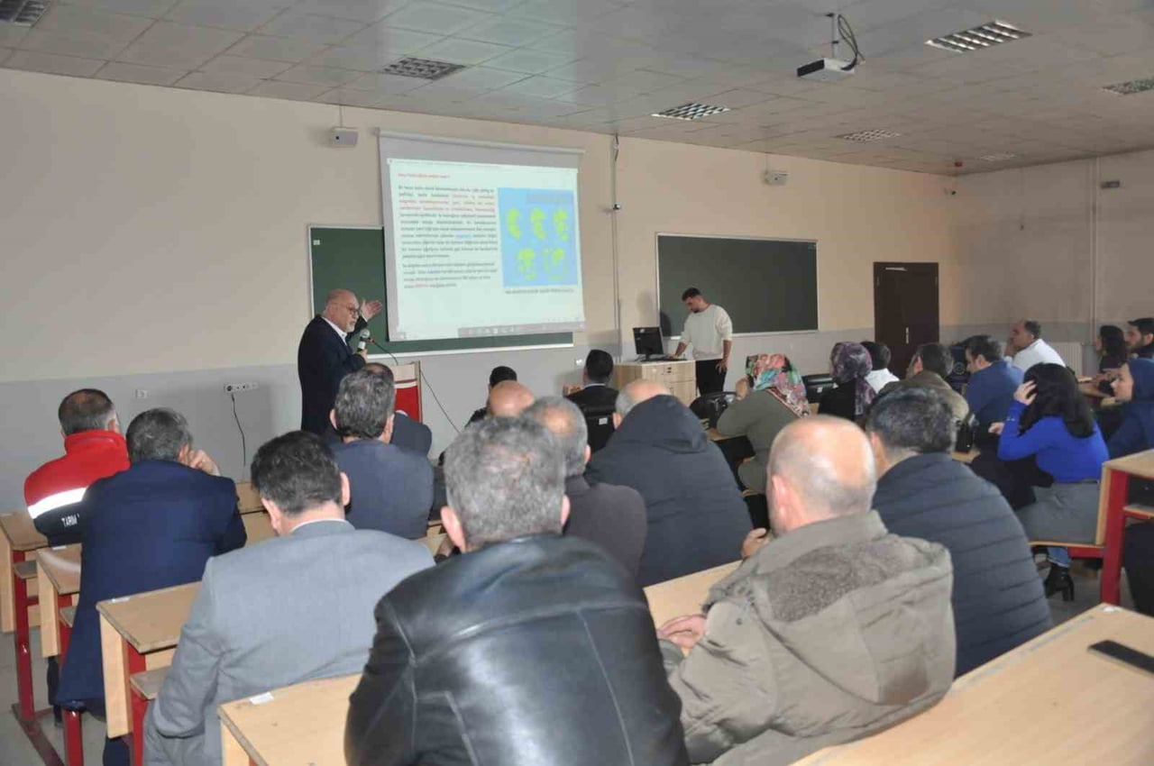 ATATÜRK ÜNİVERSİTESİ PASİNLER MESLEK YÜKSEK OKULU DR. ÖĞRETİM ÜYESİ HAMİT ÇAKICI ÜLKEMİZ VE DOĞU...