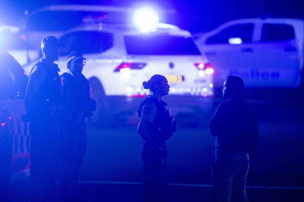 AVUSTRALYA’NIN SYDNEY ŞEHRİNDEKİ BONDİ PLAJI’NDA DÜZENLENEN SİLAHLI SALDIRIDA HAYATINI...