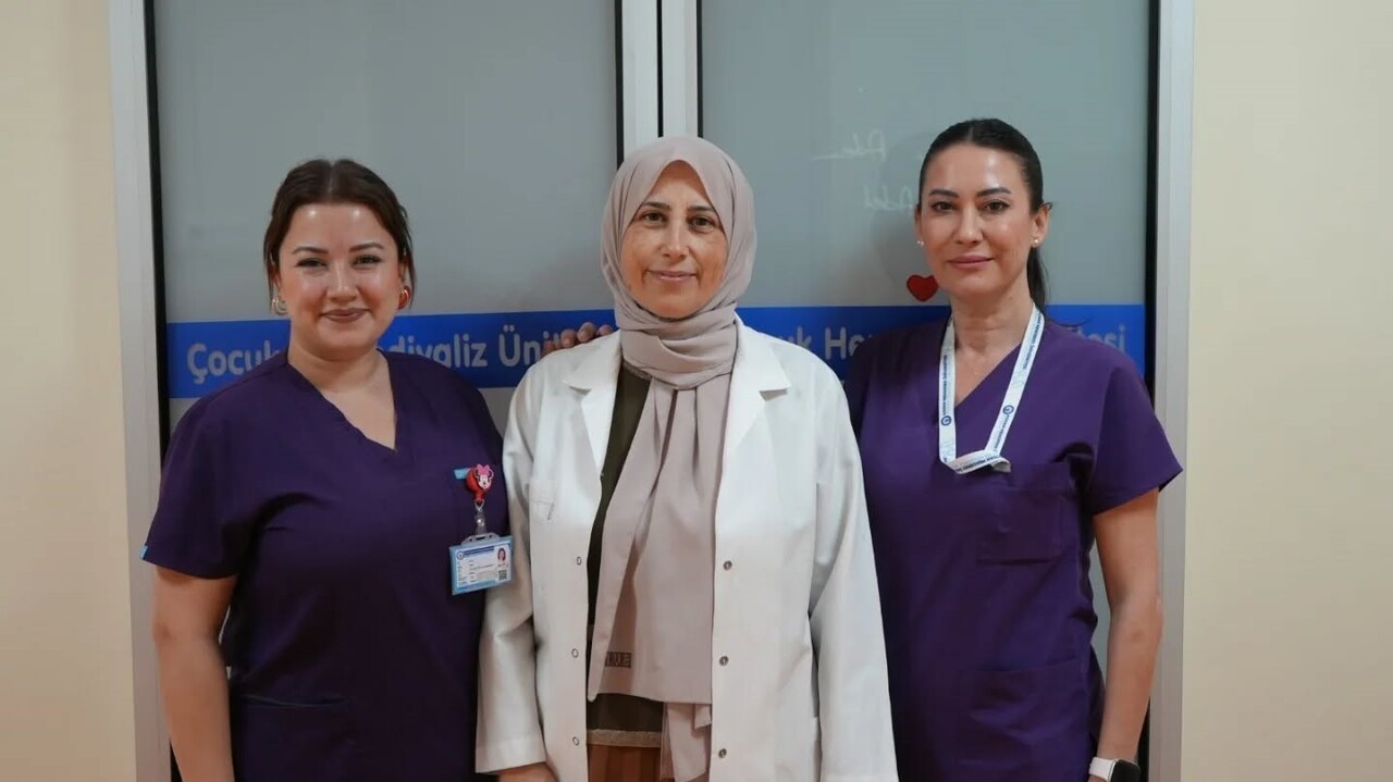 AYDIN ADNAN MENDERES ÜNİVERSİTESİ (ADÜ) HASTANESİ ÇOCUK NEFROLOJİSİ BÖLÜMÜ, 1998 YILINDAN BU YANA...