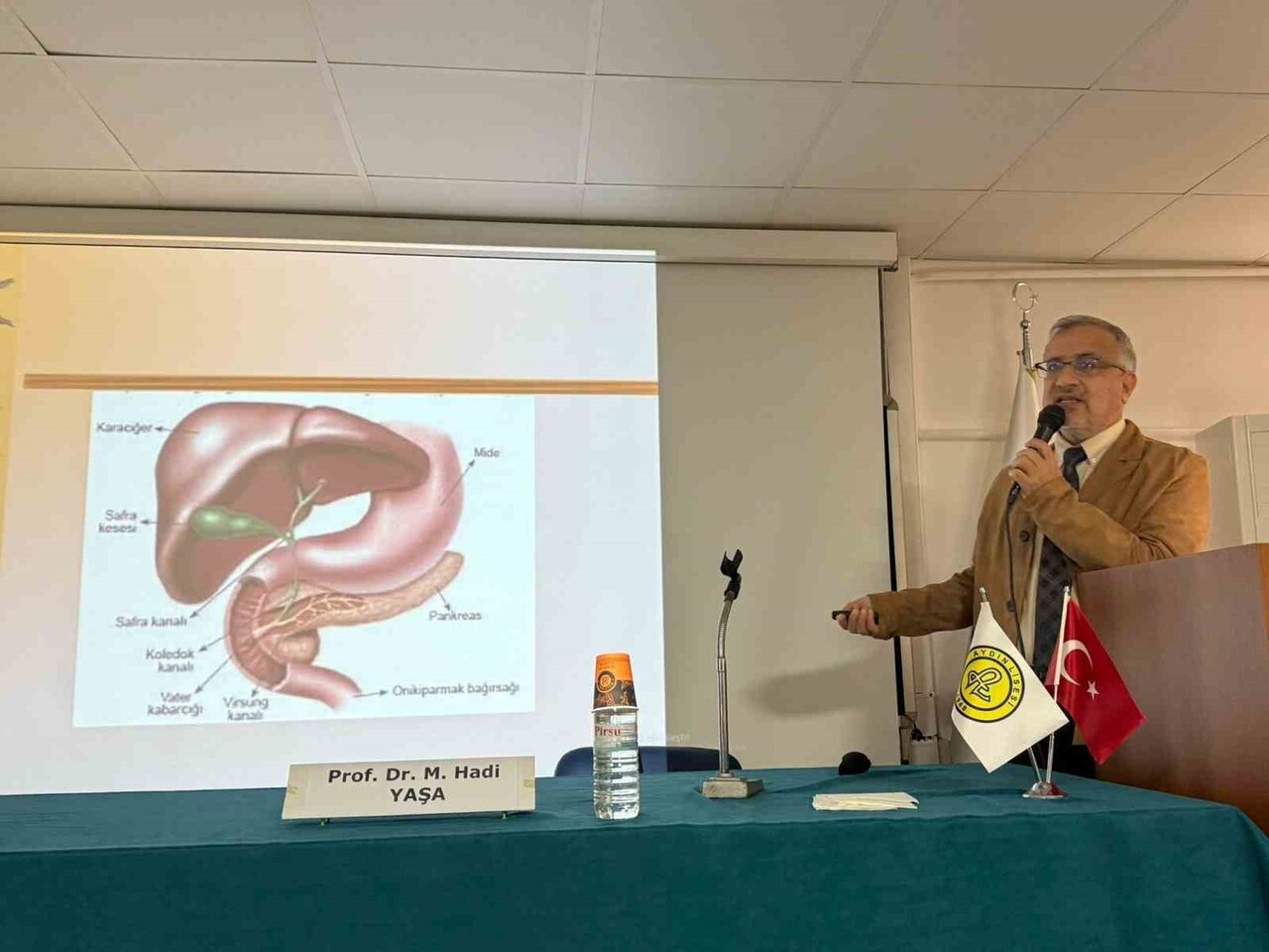 AYDIN’DA AKADEMİSYENLERİN DERSLERE GİRMESİ PROJESİ’Nİ İLK UYGULAYAN EĞİTİM KURUMLARI ARASINDA YER...