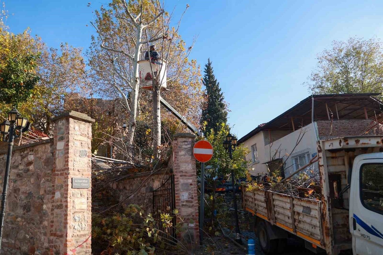 AYDIN’IN EFELER İLÇESİNDE AYDINOĞULLARI BEYLİĞİ’NDEN GÜNÜMÜZE ULAŞAN EN ESKİ TÜRK DÖNEMİ...