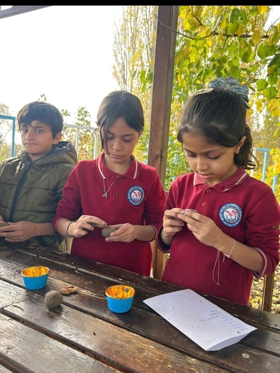 AYDINTEPE’DE ÖĞRENCİLERDEN SORUMLULUK VE ÖZGÜRLÜK ODAKLI ÇALIŞMA