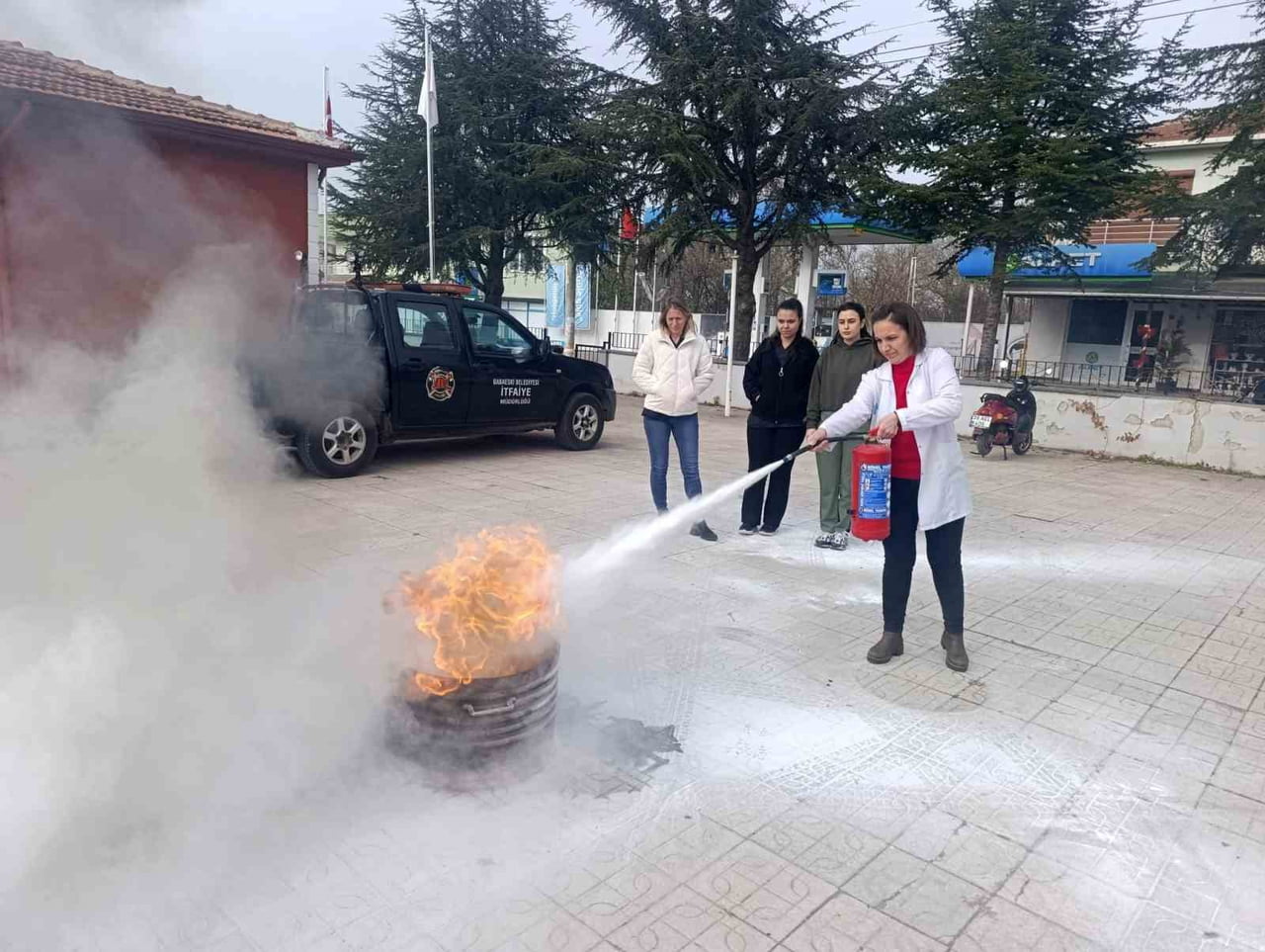 BABAESKİ’DE AİLE SAĞLIK MERKEZLERİNDE YANGIN EĞİTİMİ VERİLDİ