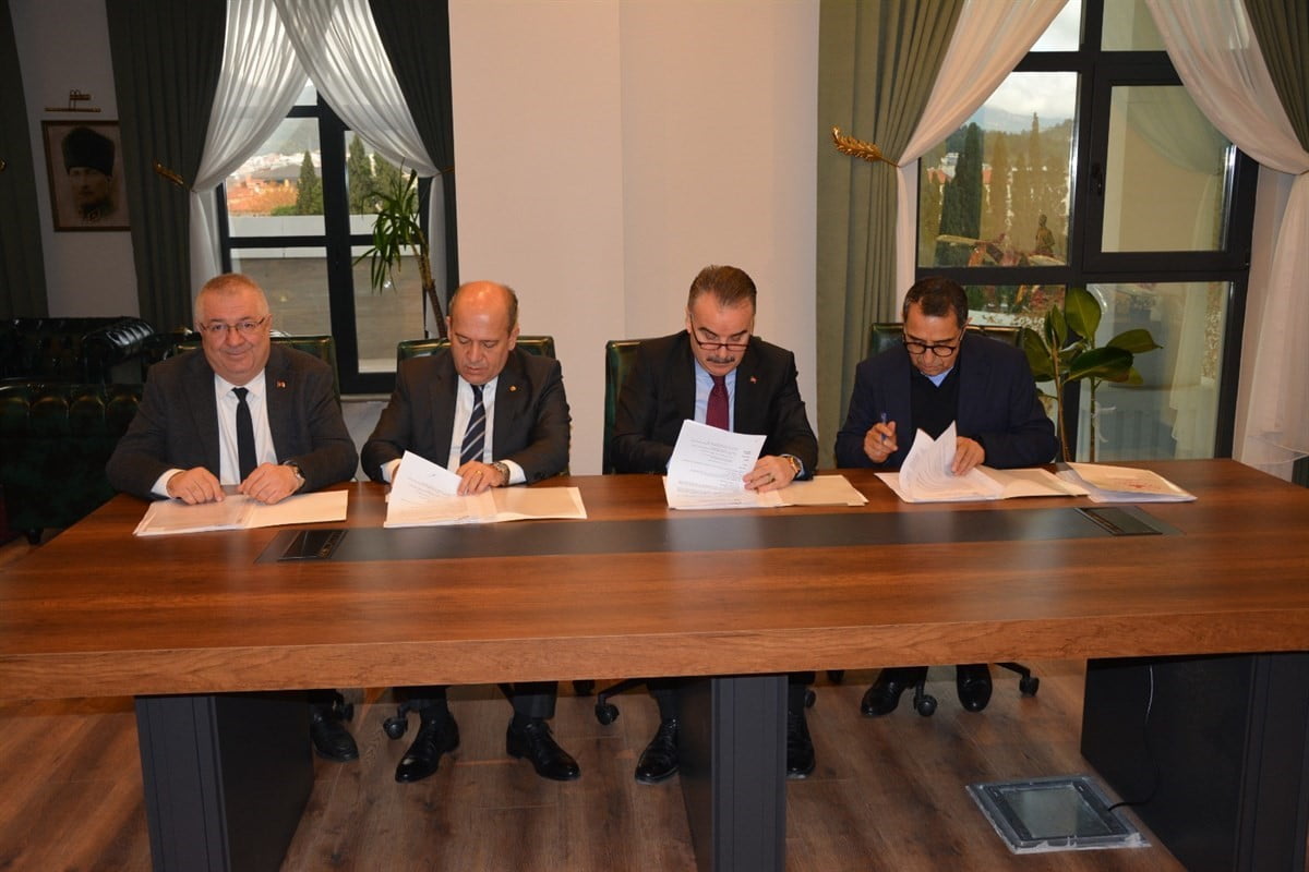 BALIKESİR EDREMİT TARIMA DAYALI İHTİSAS (JEOTERMAL KAYNAKLI SERA) ORGANİZE TARIM BÖLGESİ’NDE (OTB)...