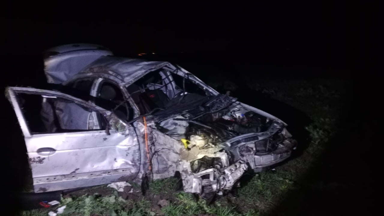 BANDIRMA’DA OTOMOBİL DOMUZA ÇARPIP TAKLA ATTI: 1 ÖLÜ, 1 YARALI