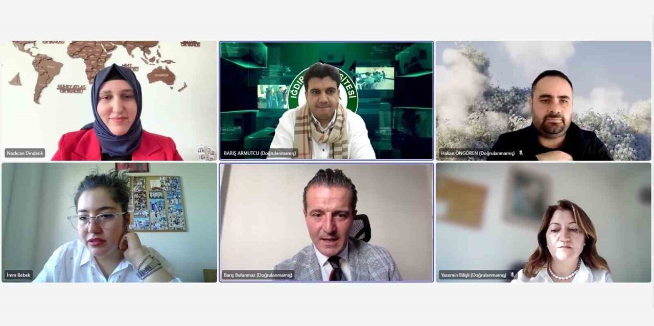 BARTIN ÜNİVERSİTESİNDE (BARÜ) DÜZENLENEN SEMPOZYUMDA DİJİTALLEŞMENİN MEDYA, PAZARLAMA, EĞİTİM VE...