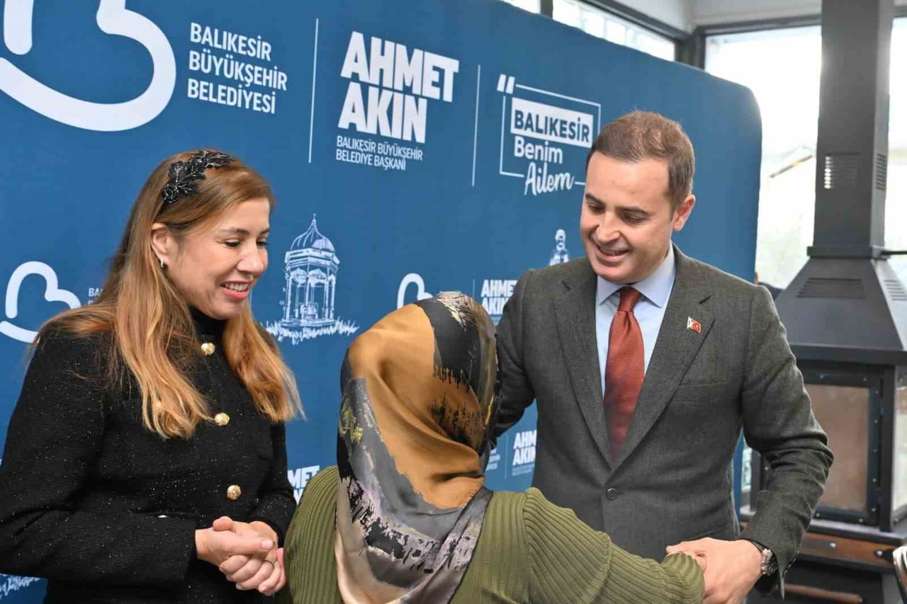 BAŞKAN AHMET AKIN: "KADIN MUHTAR SAYISI ARTMALI"