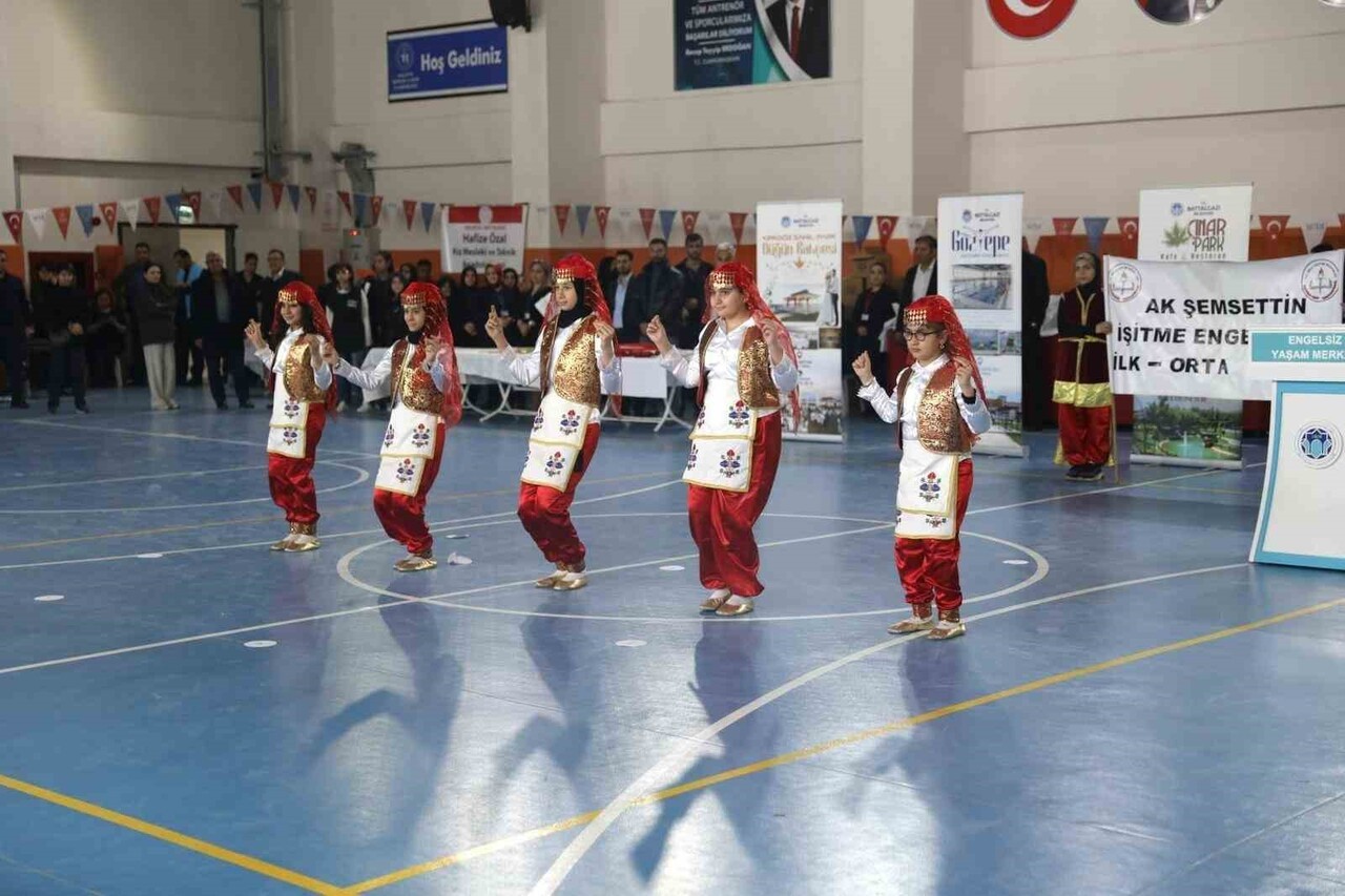 BATTALGAZİ BELEDİYESİ ENGELSİZ YAŞAM VE REHABİLİTASYON MERKEZİ TARAFINDAN 3 ARALIK DÜNYA...