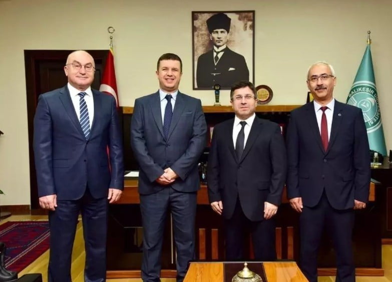 BAÜN ULUSLARARASI AKADEMİK HAREKETLİLİKTE TÜRKİYE BİRİNCİSİ OLDU