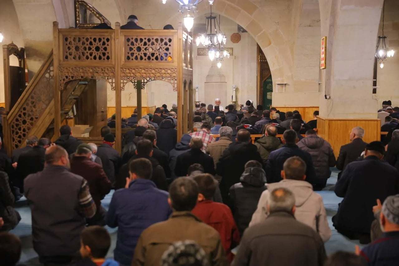 BAYBURT’TA REGAİP KANDİLİ DUALARLA İDRAK EDİLDİ