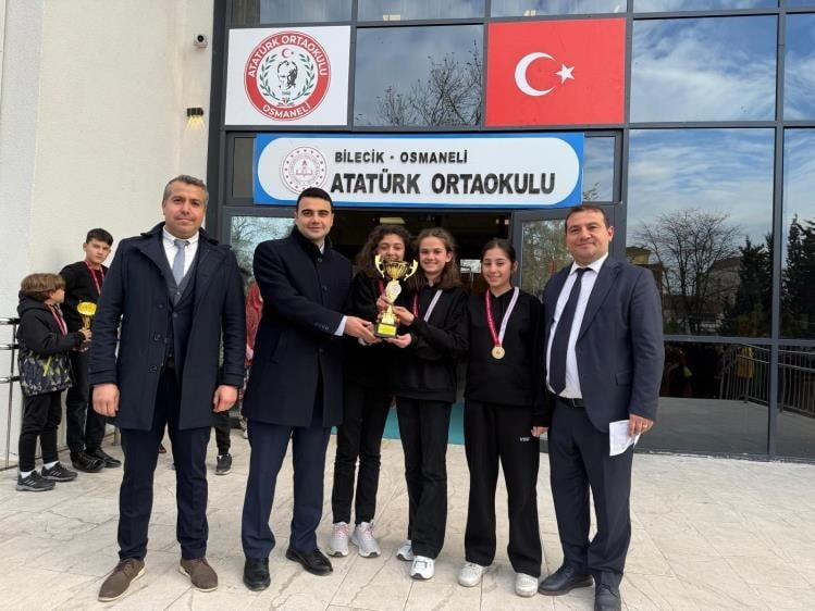 BİLECİK'TE OKUL SPORLARINDA MASA TENİSİ BAŞARISI