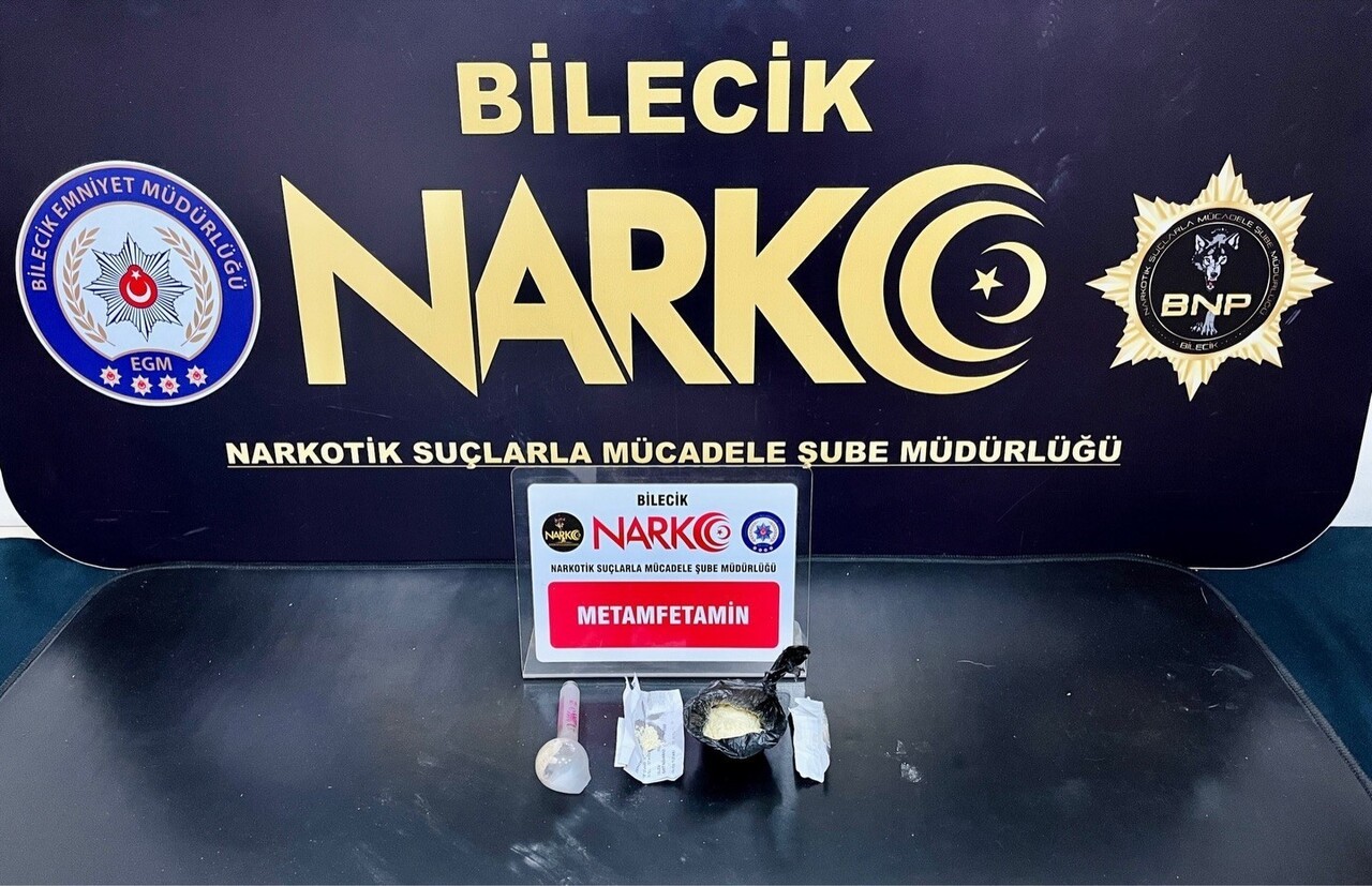 BİLECİK’TE UYUŞTURUCU OPERASYONU: 2 GÖZALTI