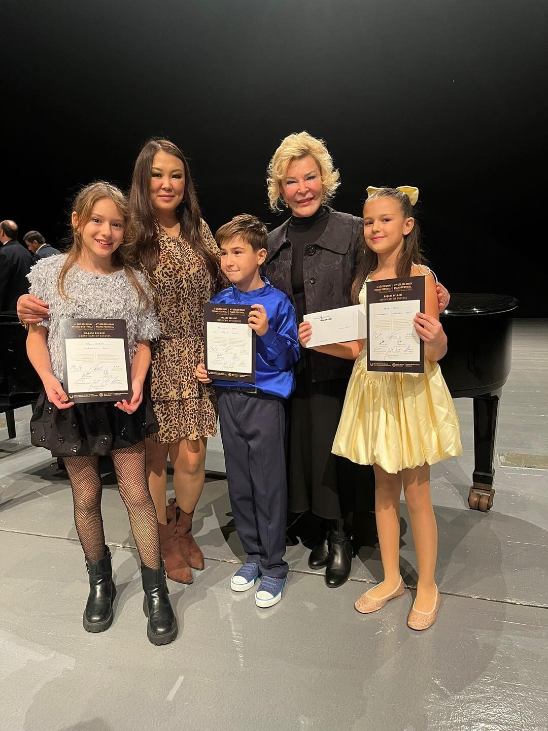 BİLECİKLİ ÖĞRENCİLER KIBRIS’TAKİ PİYANO FESTİVALİNDEN ÖDÜLLE DÖNDÜ