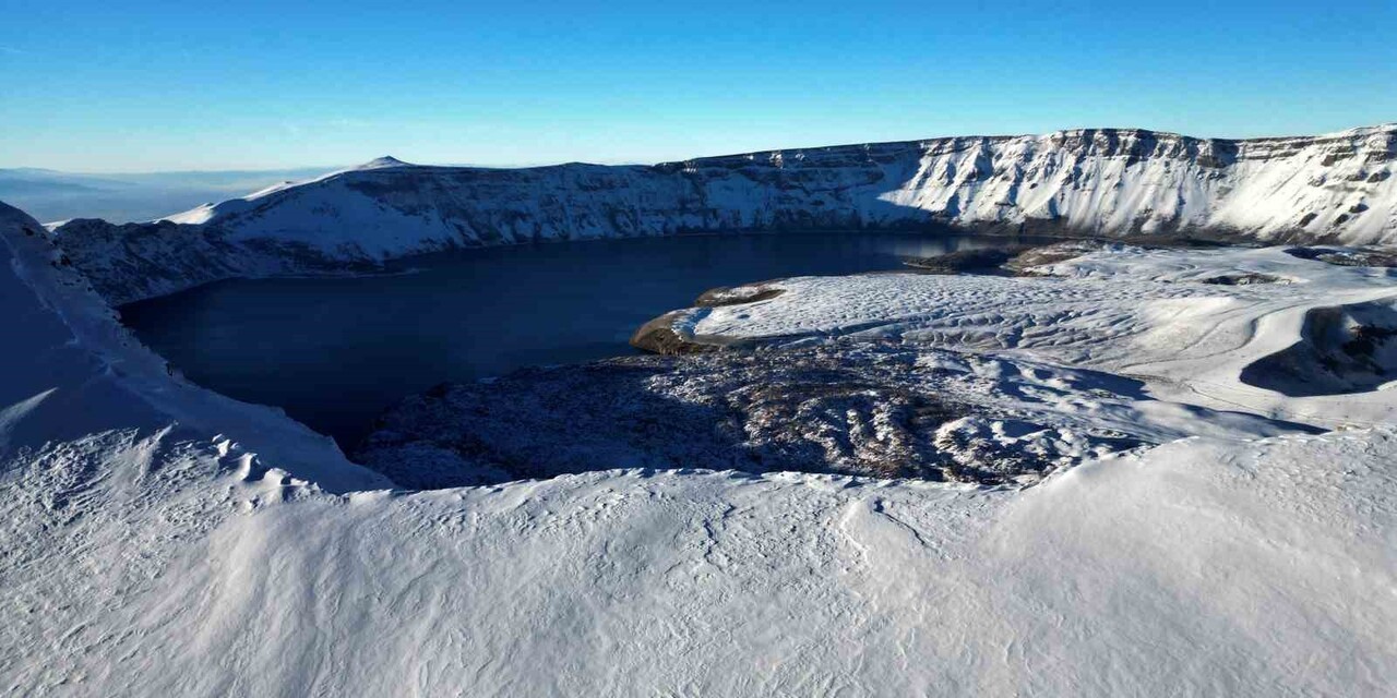 BİTLİS’İN AHLAT, GÜROYMAK VE TATVAN İLÇE SINIRLARI İÇİNDE BULUNAN NEMRUT KALDERASI, VAN GÖLÜ VE...