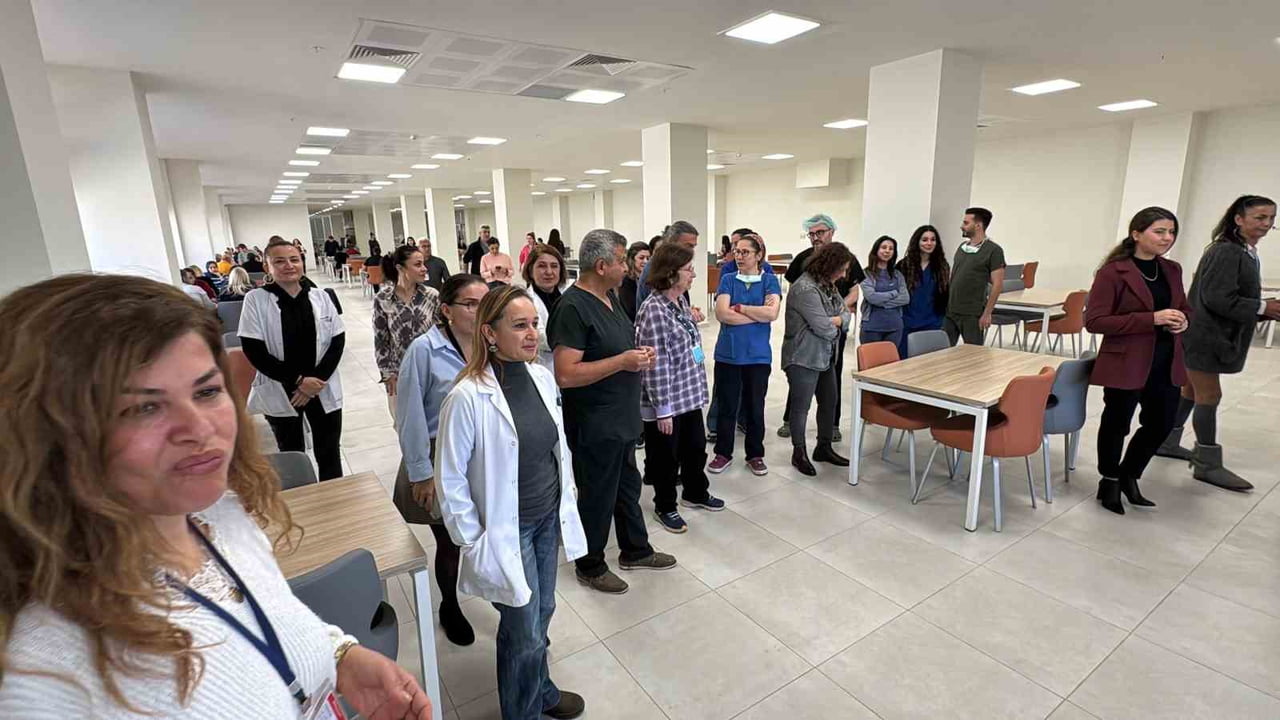 BODRUM DEVLET HASTANESİNDE GÖREV YAPAN GENEL CERRAH METİN ÖZER, 34 YILLIK MESLEK HAYATINI KENDİ...