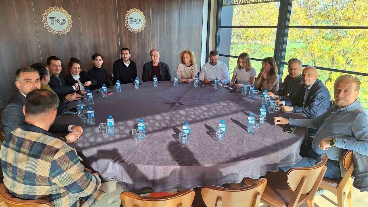 BOSNA HERSEK’TEN KOCAELİ'YE GELEN TURİZM ACENTELERİ, ŞEHRİN TARİHİ VE DOĞAL GÜZELLİKLERİNİ...