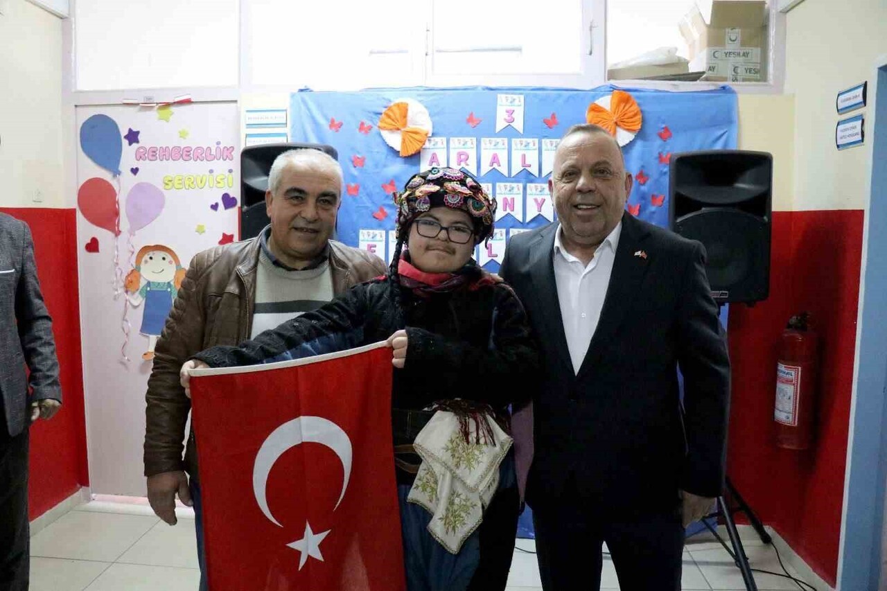 BOZDOĞAN’DA 3 ARALIK DÜNYA ENGELLİLER GÜNÜ KUTLANDI