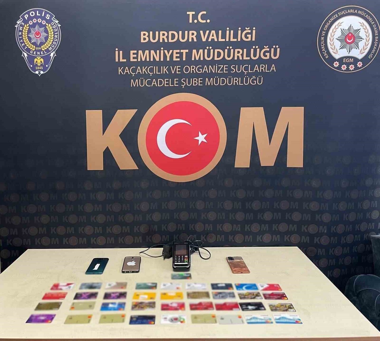 BURDUR'DA POLİS EKİPLERİ TARAFINDAN TEFECİLİKLE MÜCADELE ÇERÇEVESİNDE YAPILAN ÇALIŞMALARDA, 3 ADET...