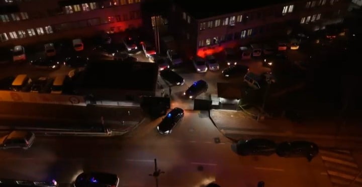 BURSA'DA YILBAŞI ÖNCESİNDE VATANDAŞLARIN HUZUR VE GÜVENLİĞİNİ SAĞLAMAK AMACIYLA TRAFİK VE EĞLENCE...