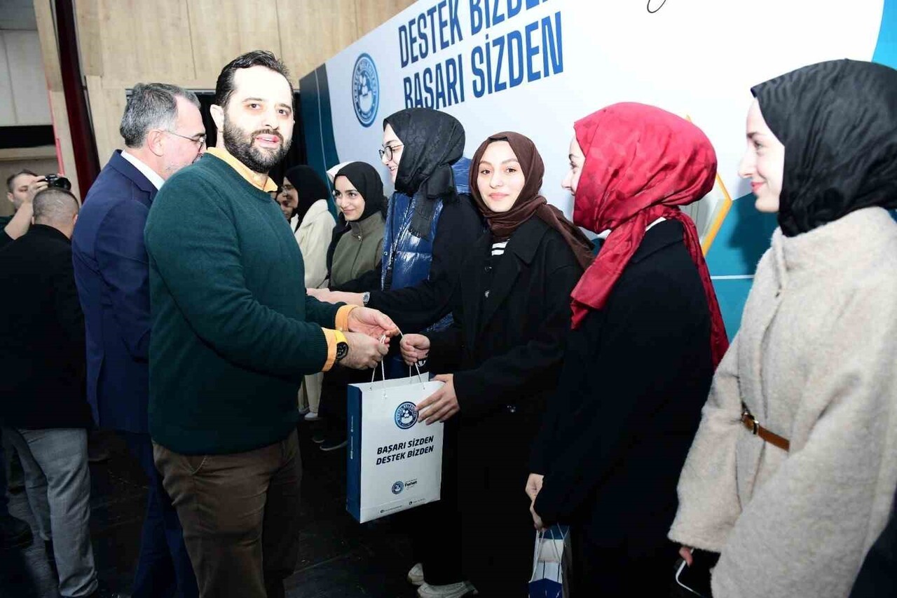 BURSA'NIN KESTEL İLÇESİNDE EĞİTİMDE İLÇE GENELİNDE BAŞARI GRAFİĞİNİN ÜST SIRALARA ÇIKMASI...