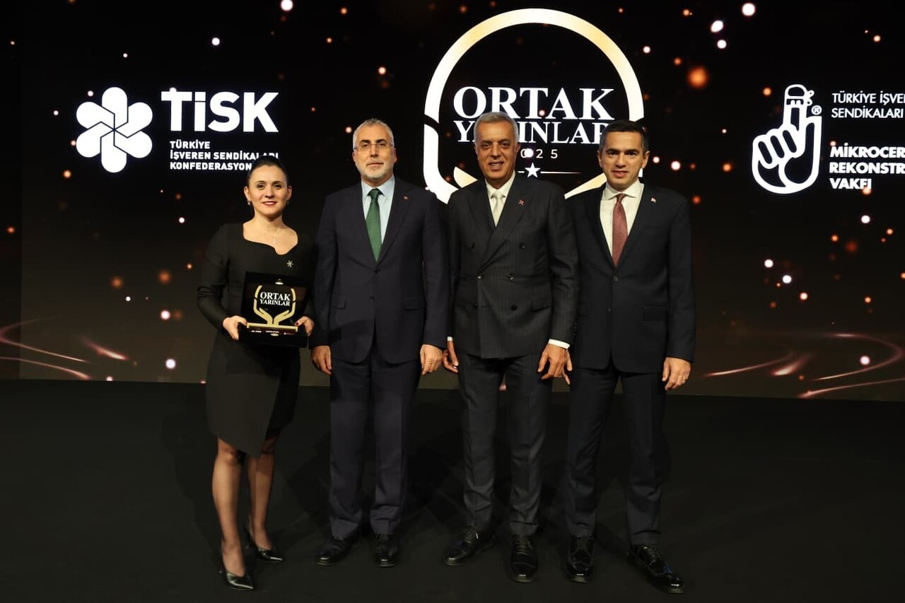 BURSA BÜYÜKŞEHİR BELEDİYESİ’NİN TOPLUMSAL CİNSİYET EŞİTLİĞİ ODAKLI YENİLİKÇİ DİJİTAL UYGULAMASI...