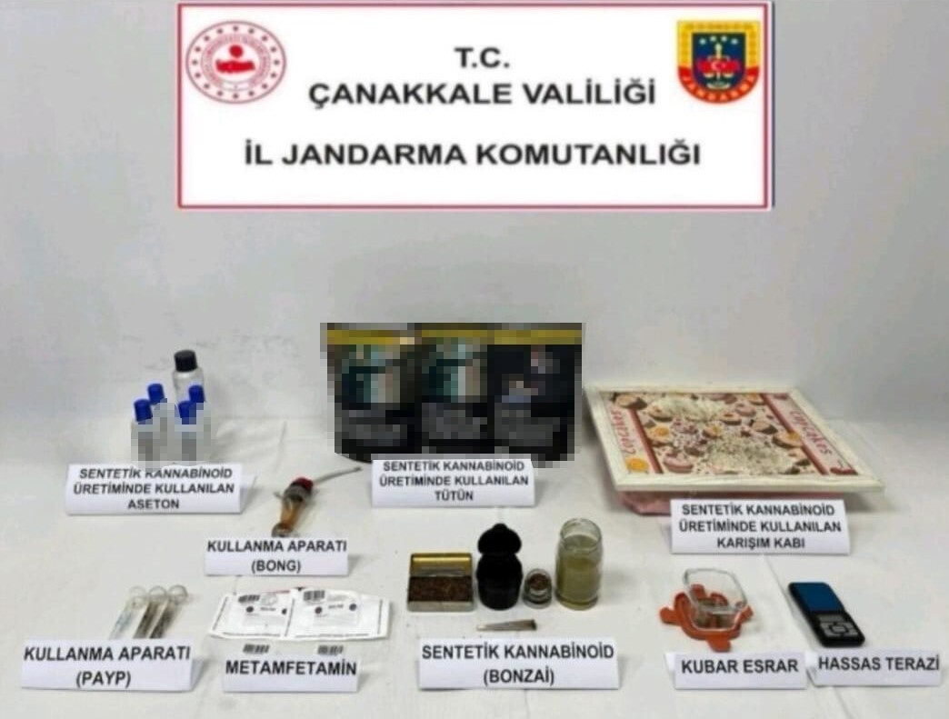 ÇANAKKALE’DE JANDARMA EKİPLERİNCE UYUŞTURUCUYLA MÜCADELEYE YÖNELİK GERÇEKLEŞTİLEN OPERASYONLARDA...