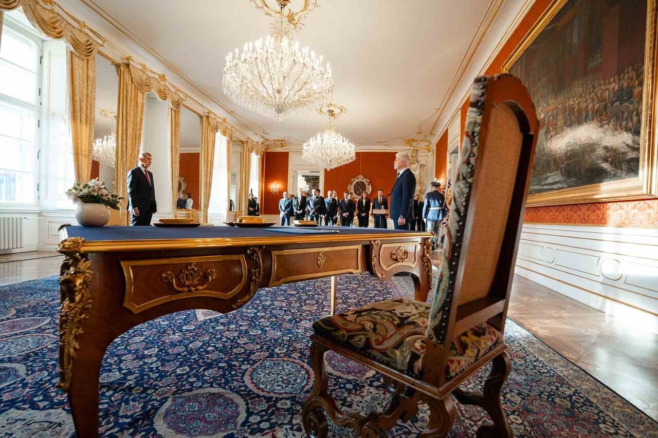 ÇEKYA'DA GENEL SEÇİMİ KAZANAN MEMNUNİYETSİZ VATANDAŞLAR HAREKETİNİN (ANO) LİDERİ MİLYARDER ANDREJ...