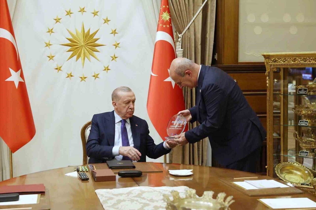 CUMHURBAŞKANI RECEP TAYYİP ERDOĞAN, ANKARA TİCARET ODASI (ATO) YÖNETİM KURULU BAŞKANI GÜRSEL...