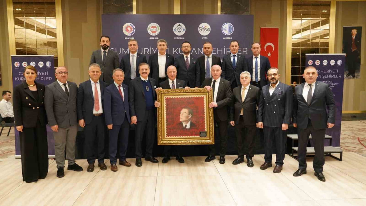 CUMHURİYETİ KURAN ŞEHİRLER BULUŞMASI KAPSAMINDA DÜZENLENEN AKŞAM YEMEĞİ, ANKARA’DA YOĞUN KATILIMLA...