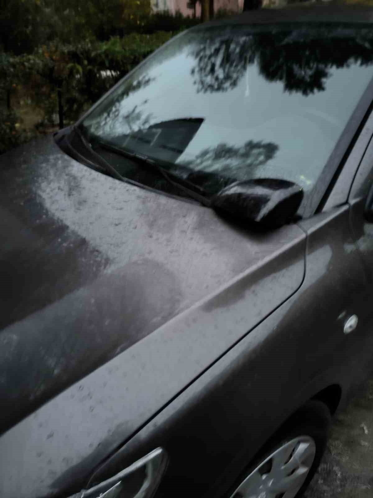 DENİZLİ'DE MEYDANA GELEN OLAYDA AVUKAT OLDUĞU BELİRTİLEN BİR ŞAHIS TARAFINDAN 40 ARACA ZARAR...