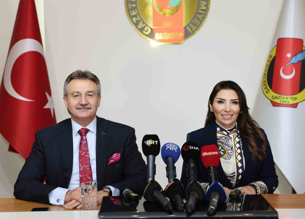 DEVLET ESKİ BAKANI VE 22. DÖNEM GAZİANTEP MİLLETVEKİLİ KÜRŞAD TÜZMEN, DOĞU AKDENİZ İNŞAAT...