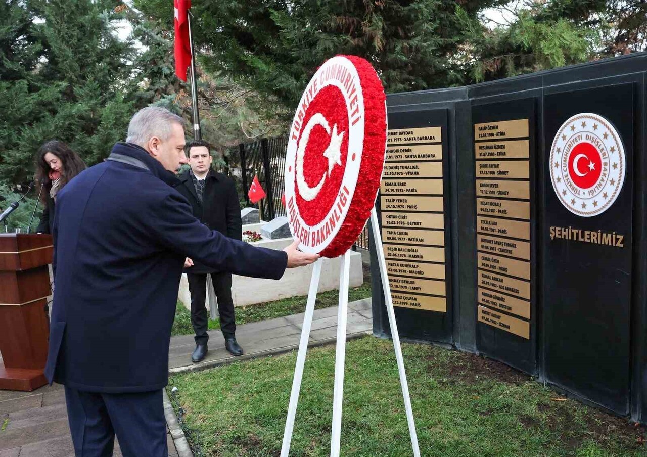 DIŞİŞLERİ BAKANI HAKAN FİDAN, 16. BÜYÜKELÇİLER KONFERANSI'NIN RESMİ AÇILIŞ TÖRENİ ÖNCESİ...