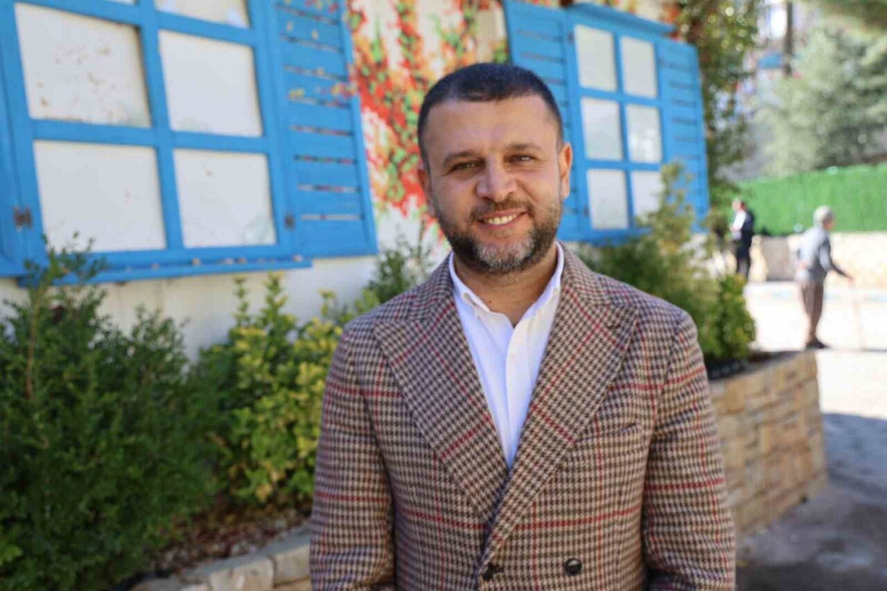 DİYARBAKIR'IN EĞİL BELEDİYESİ TARAFINDAN ÖĞRENCİLERİ GÜNLÜK İKRAMLARDA BULUNULDU.  (BELEDİYE...