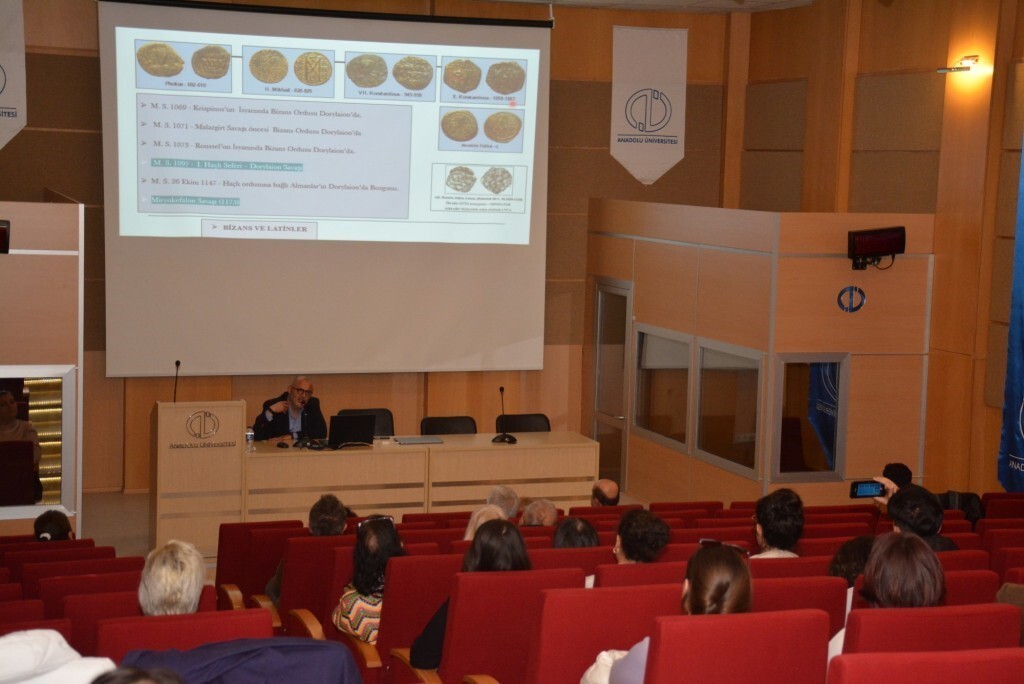 DOÇ. DR. HASAN YILMAZYAŞAR, "KARACAHİSAR KALESİ ÖRNEĞİNDE ARKEOLOJİ VE TARİH BAĞLAMI" SEMİNERİNDE...