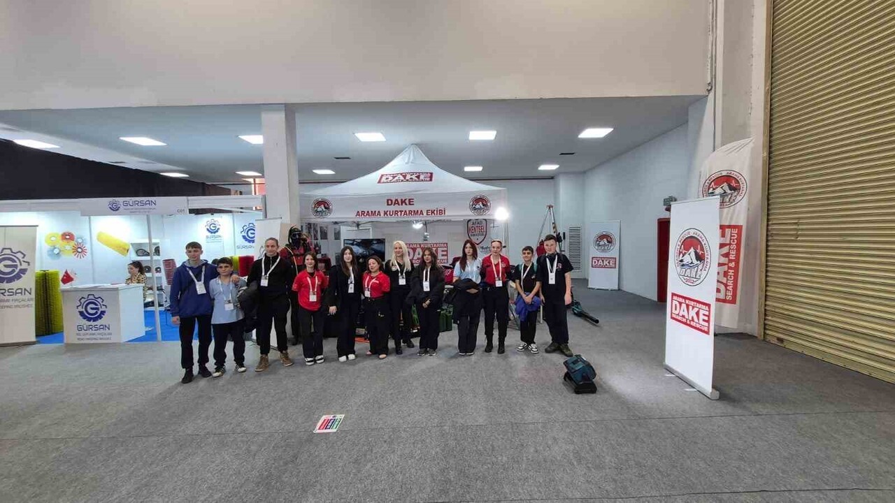 DÜZCE ARAMA KURTARMA DERNEĞİ (DAKE), İSTANBUL'DA DÜZENLENEN "ULUSLARARASI AFET YÖNETİM FUARI VE...
