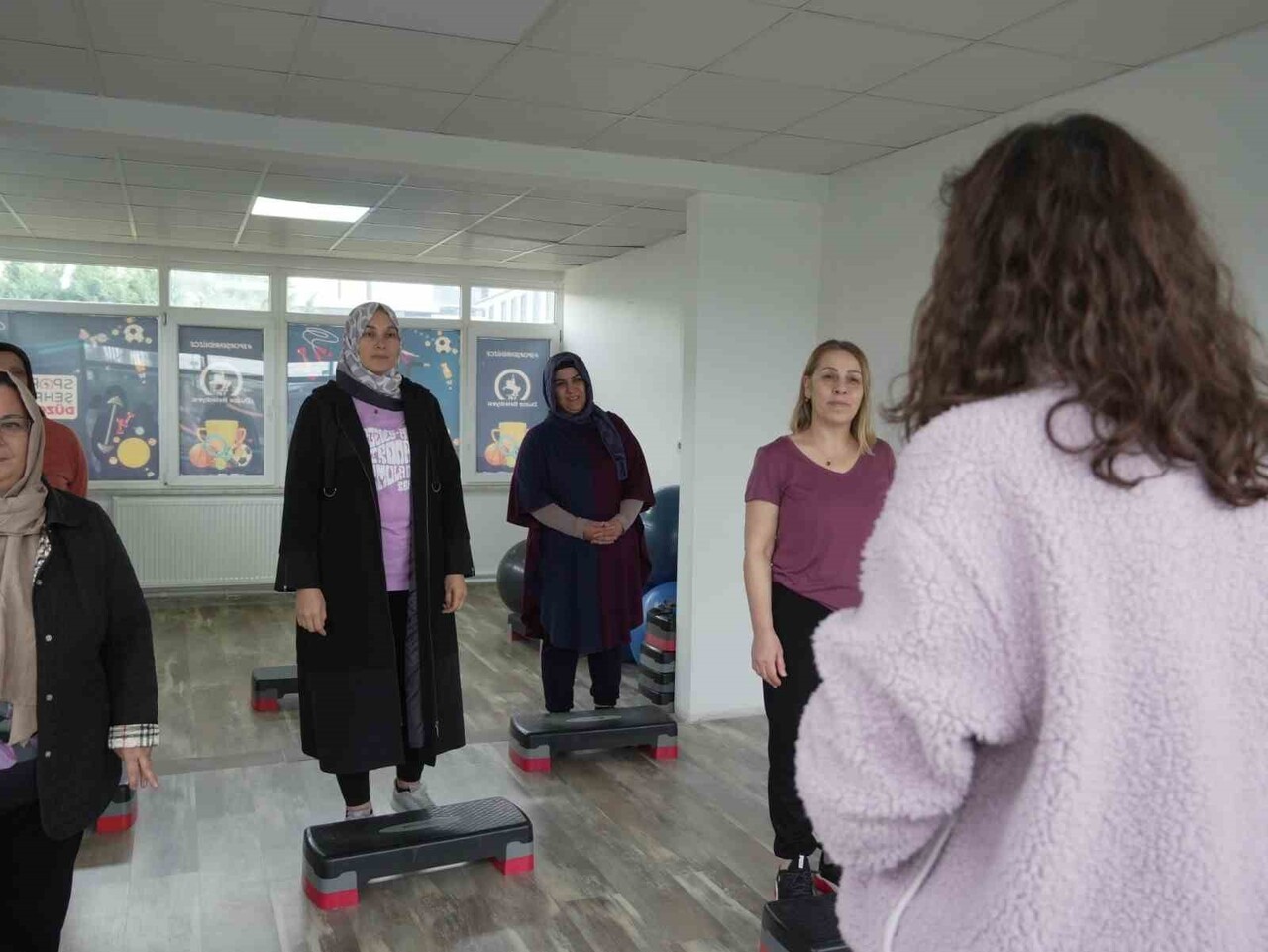 DÜZCE BELEDİYESİ, SAĞLIKLI YAŞAMI DESTEKLEYEN PROJELERİNE BİR YENİSİNİ DAHA EKLEDİ. GENÇLİK VE...