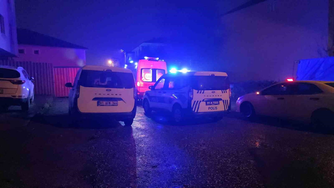 DÜZCE’DE SOBADAN SIZAN KARBANONMONOKSİT GAZINDAN ETKİLENEN GÖRME ENGELLİ 1 KİŞİ HAYATINI...