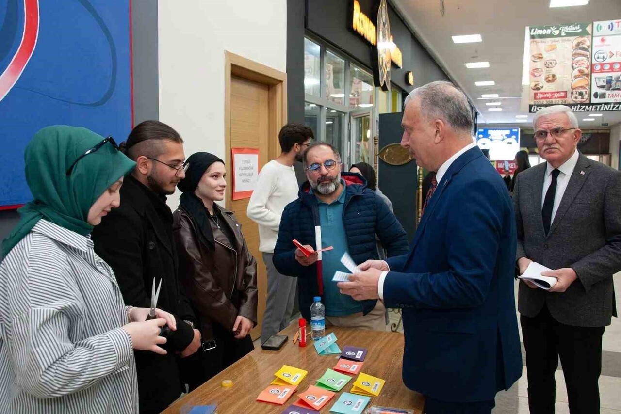 EBYÜ’DE "FARKLILIKLARIMIZLA BİRİZ" ETKİNLİĞİ DÜZENLENDİ