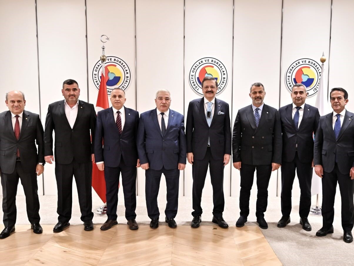 EDREMİT TİCARET ODASI (ETO) YÖNETİM KURULU BAŞKANI AHMET ÇETİN, ANKARA'DA GERÇEKLEŞTİRİLEN TÜRKİYE...