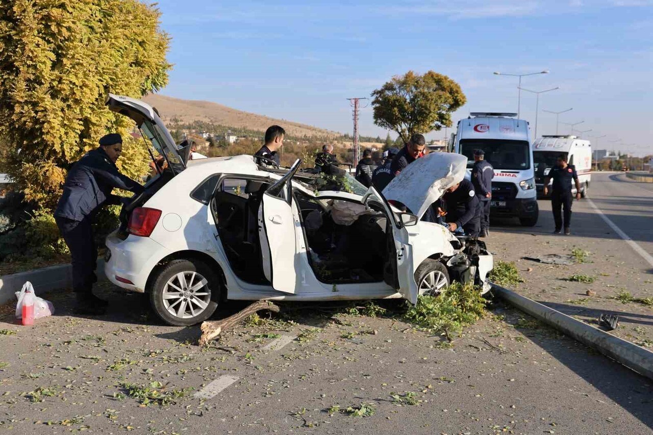 ELAZIĞ’DA KASIM AYI TRAFİK KAZA BİLANÇOSU AÇIKLANDI. BİR AYDA MEYDANA GELEN 270 KAZADA 1 KİŞİ...
