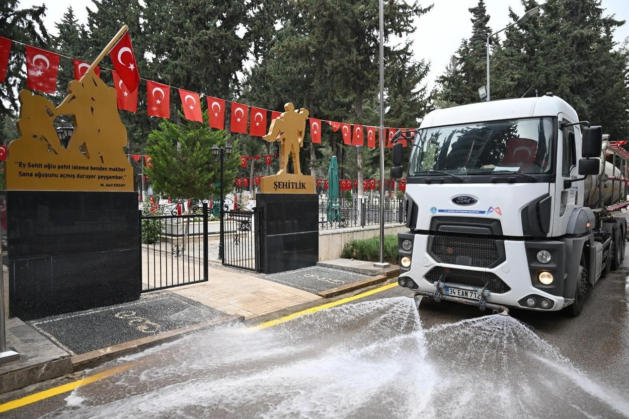 ERSİN BÜYÜKŞEHİR BELEDİYESİ, 2025 YILINDA YAKLAŞIK 15 BİN CENAZE HİZMETİ SUNARKEN, MECLİS...