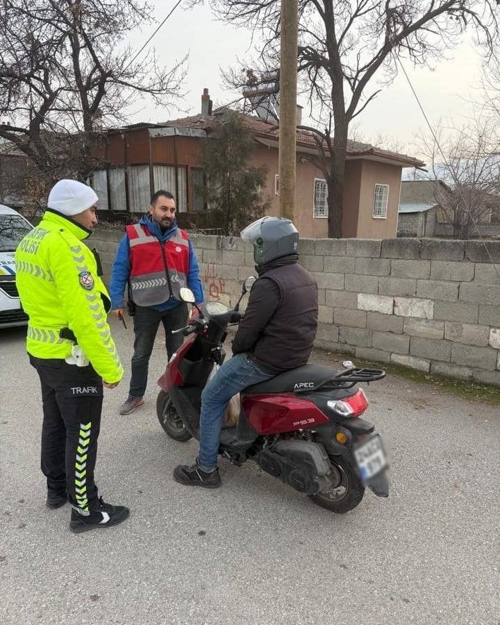 ERZİNCAN’DA OKUL ÇEVRELERİNDE GÜVENLİ OKUL UYGULAMASI