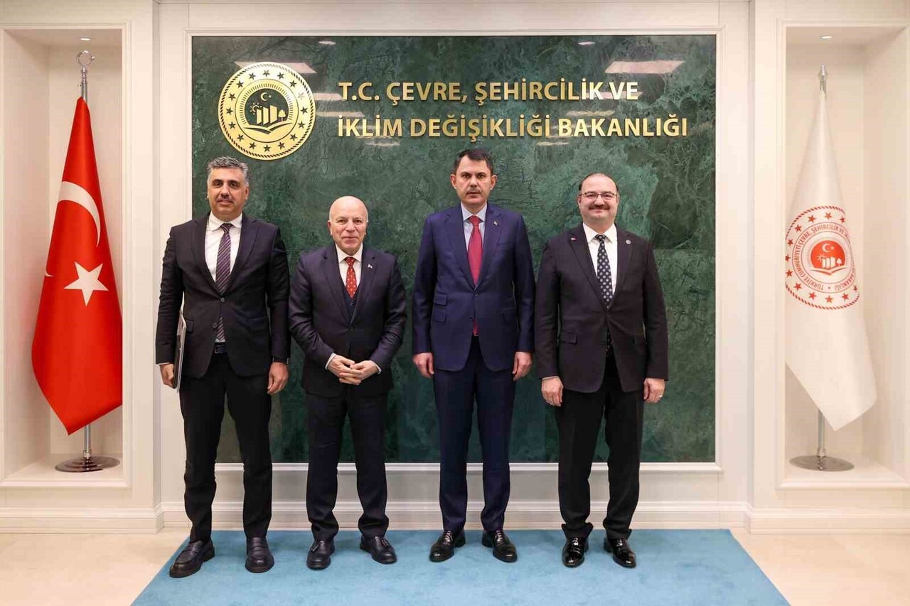 ERZURUM BÜYÜKŞEHİR BELEDİYE BAŞKANI MEHMET SEKMEN, ÇEVRE, ŞEHİRCİLİK VE İKLİM DEĞİŞİKLİĞİ BAKANI...