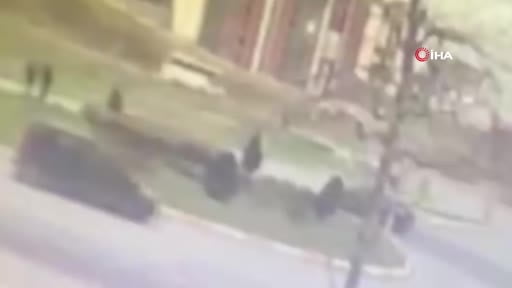 Esenyurt’ta servis minibüsü şarampole yuvarlandı: 2 ölü, 9 yaralı