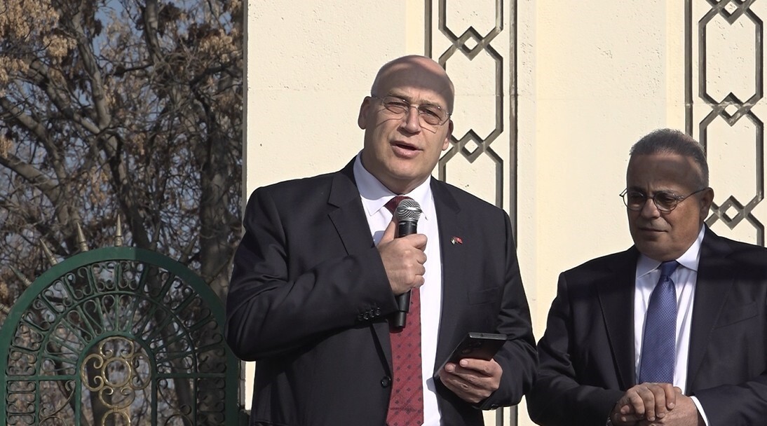 ESKİŞEHİR'DE BİR HAYIR PANAYIRININ AÇILIŞINA KATILAN FİLİSTİN ANKARA BÜYÜKELÇİSİ NASRİ ABU JAİSH...