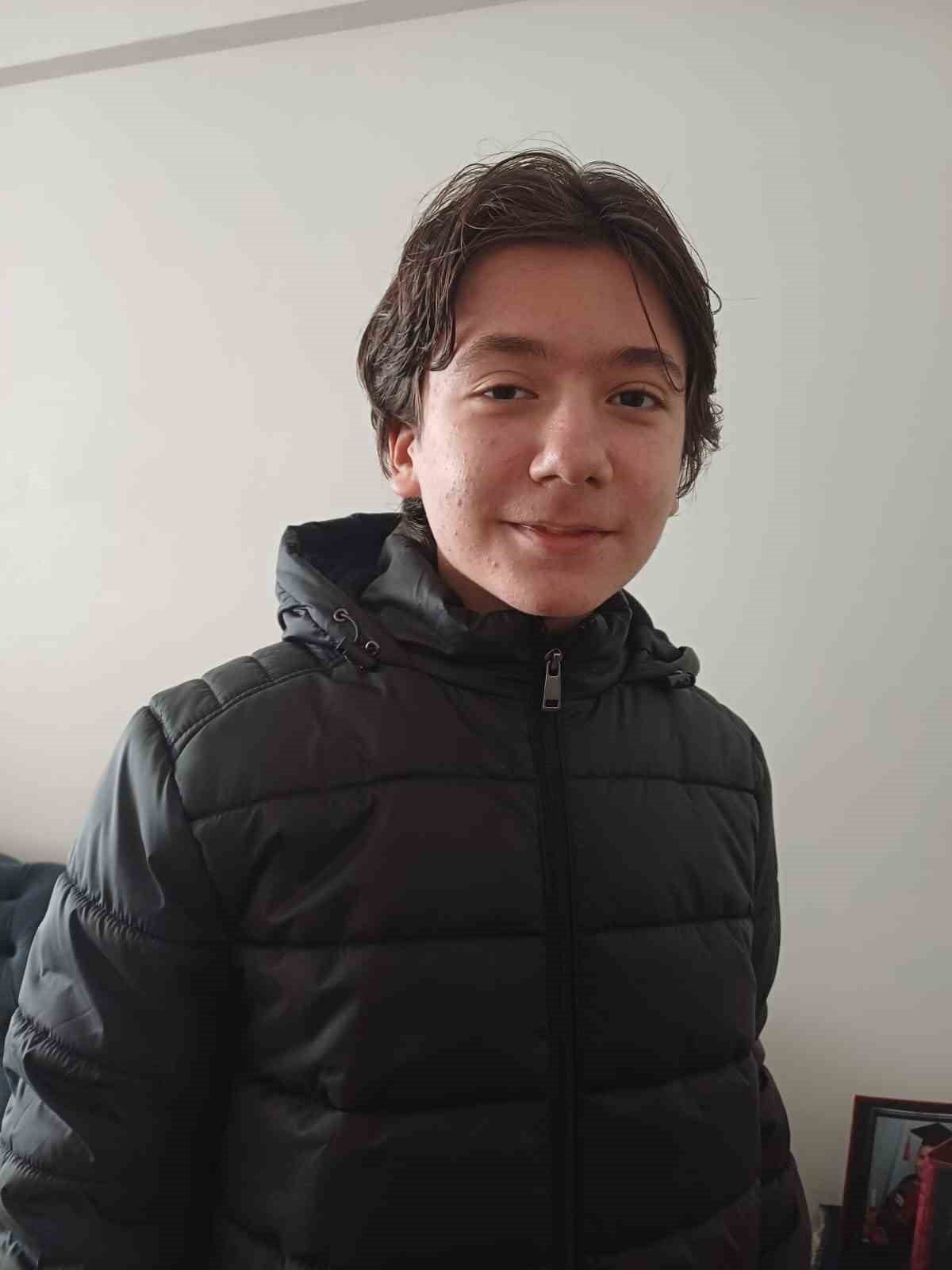 ESKİŞEHİR’DE SABAH EKMEK ALMAK İÇİN EVİNDEN AYRILAN VE GERİ DÖNMEYEN 12 YAŞINDAKİ MİRAÇ YILMAZ’IN...