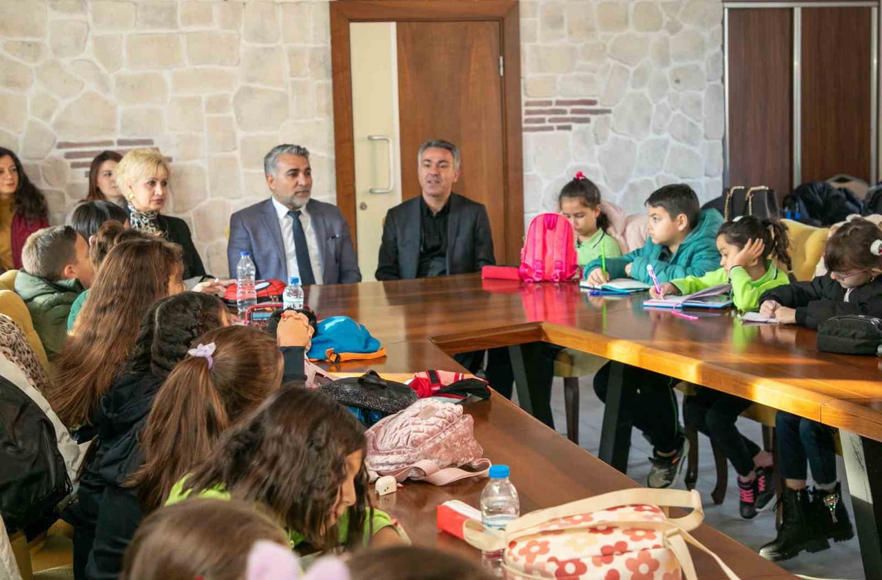 ESKİŞEHİR TARIM VE ORMAN İL MÜDÜRLÜĞÜ'NCE, YERLİ MALI HAFTASI KAPSAMINDA İLKOKUL ÖĞRENCİLERİNE...